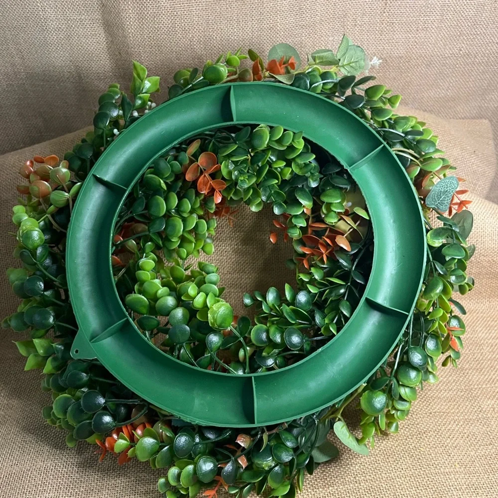16” Artificial Decorative Wreath New
